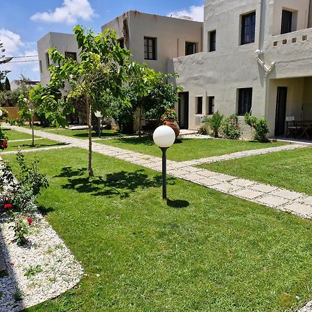 Creteco Hotel & Suites Goúrnes Dış mekan fotoğraf