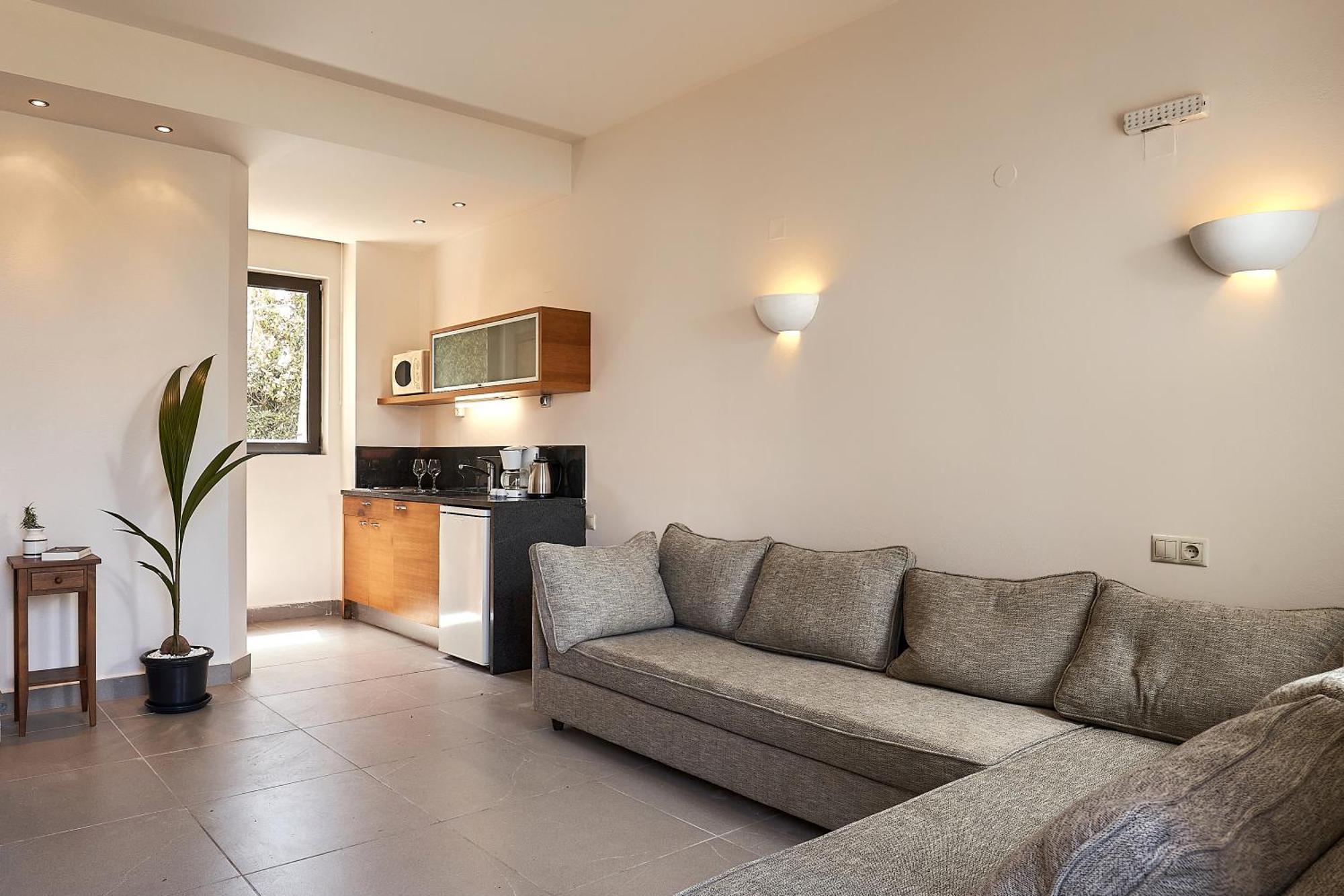 Creteco Hotel & Suites Goúrnes Dış mekan fotoğraf