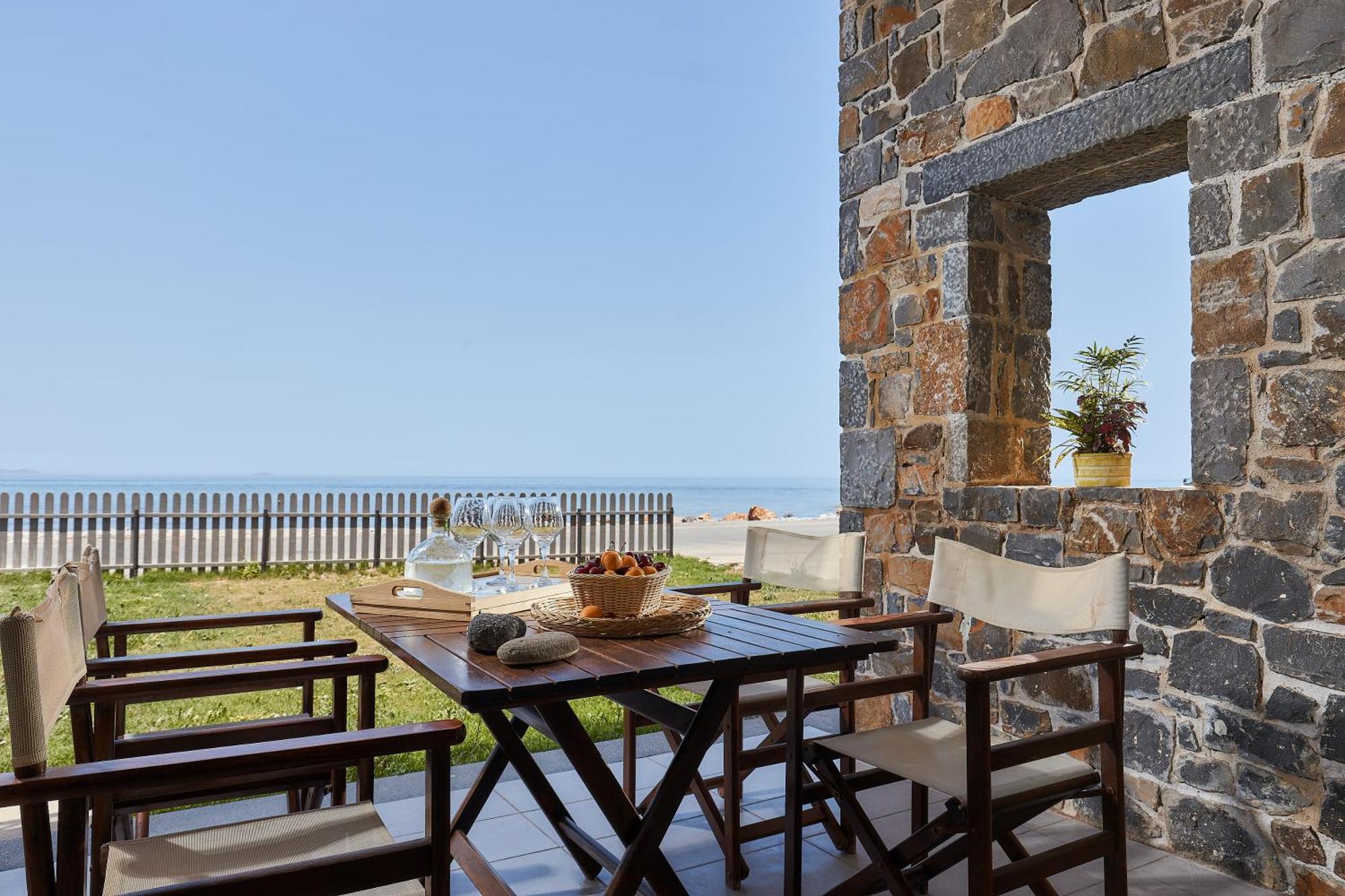 Creteco Hotel & Suites Goúrnes Dış mekan fotoğraf