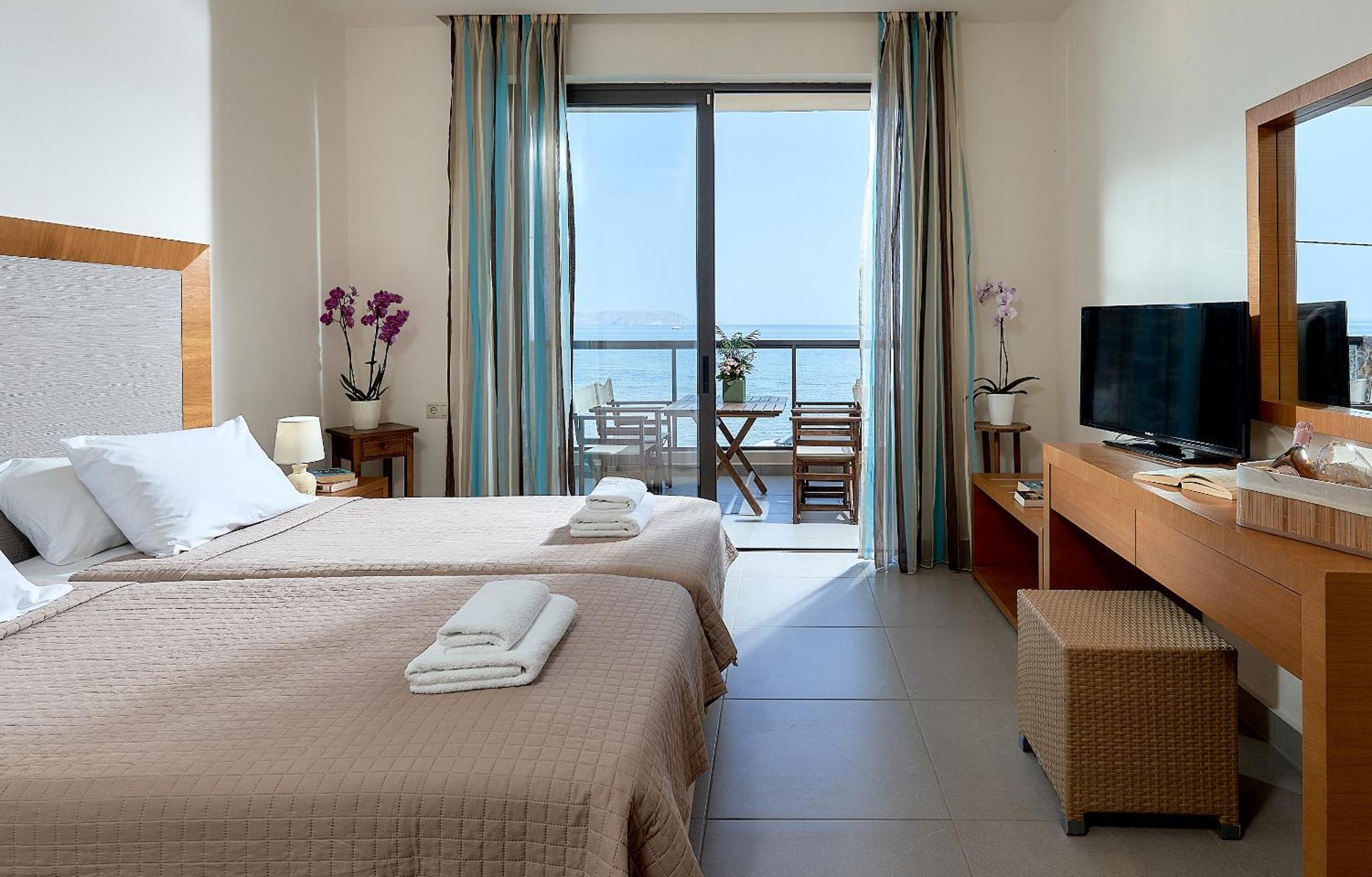 Creteco Hotel & Suites Goúrnes Dış mekan fotoğraf