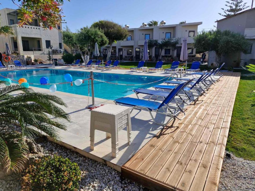Creteco Hotel & Suites Goúrnes Dış mekan fotoğraf