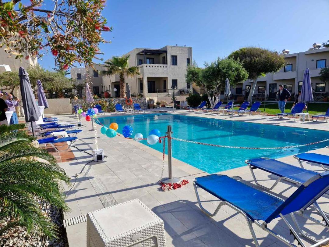 Creteco Hotel & Suites Goúrnes Dış mekan fotoğraf