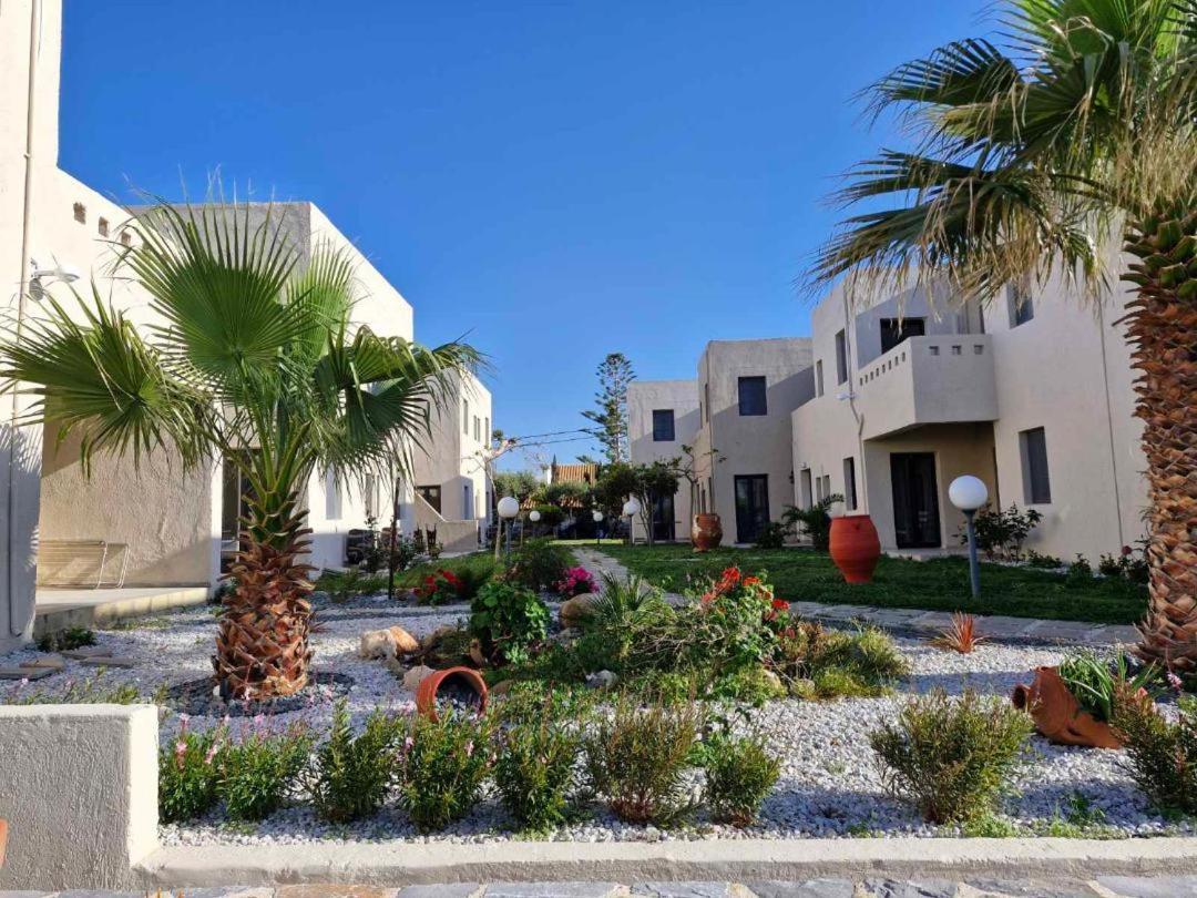 Creteco Hotel & Suites Goúrnes Dış mekan fotoğraf